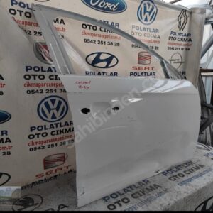 Opel Corsa F sağ ön kapı Orjinal beyaz az hasarlı 2019-2024